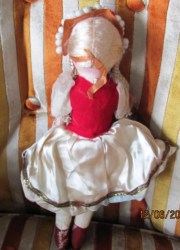 ukrainian blonde dancer red white view_02